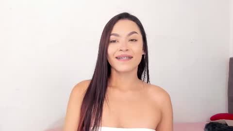 karely_laurent online show from 07.17.26
