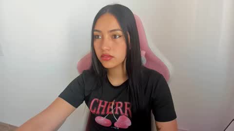 Snapshot of karely_sweet_ chatting on 06.06.26 karely_sweet_ online show from 06.06.26