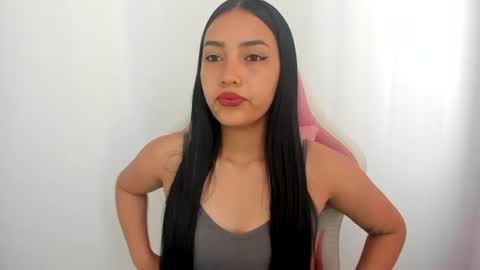 Snapshot of karely_sweet_ chatting on 06.15.26 karely_sweet_ online show from 06.15.26