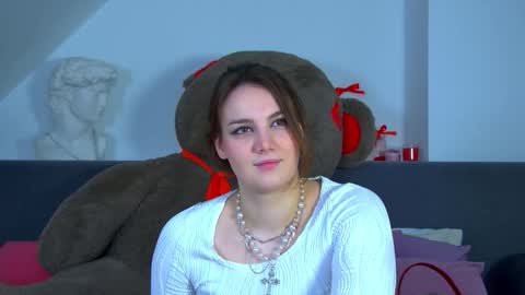 Karen online show from 11.25.25