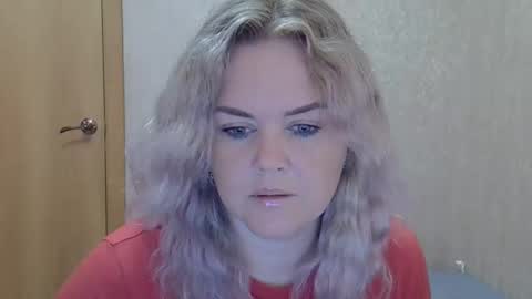 karennelsonx online show from 09.10.25