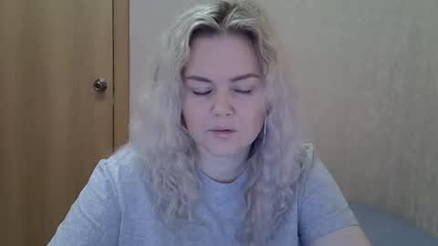 karennelsonx online show from 02.08.26