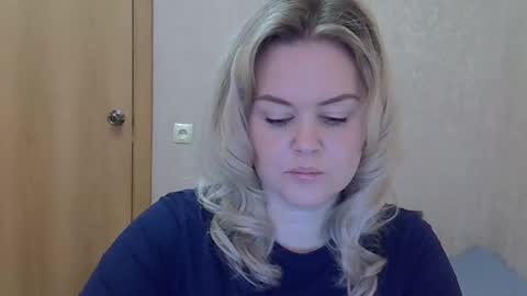 karennelsonx online show from 04.17.26