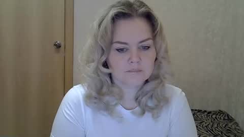 karennelsonx online show from 05.11.26