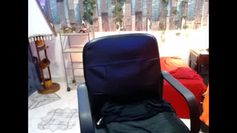 Snapshot of karima_sarabe chatting on 02.12.25 karima_sarabe online show from 02.12.25
