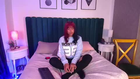 Karina online show from 01.31.25