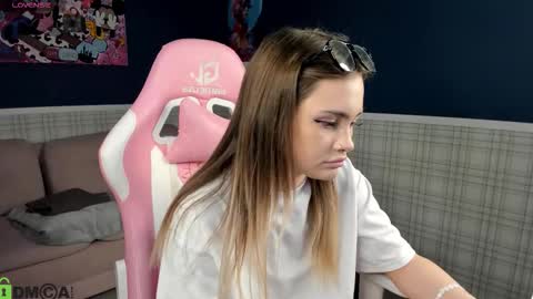 karina_broks online show from 10.09.25