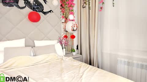 karina_broks online show from 11.18.25