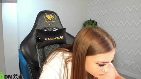 karina_broks online show from 11.26.25