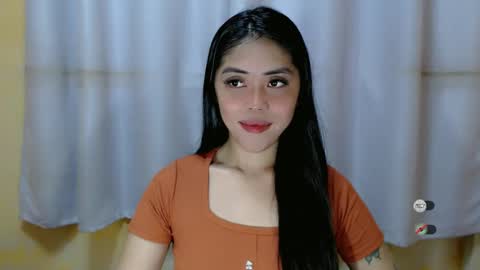 I AM BELLE online show from 01.04.25