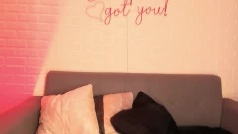 Kari online show from 11.21.25