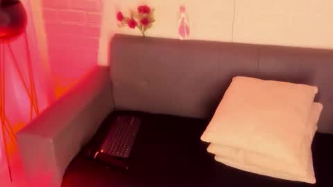 Kari online show from 11.28.25