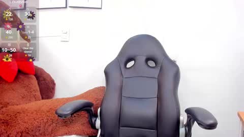 Karina online show from 10.22.25