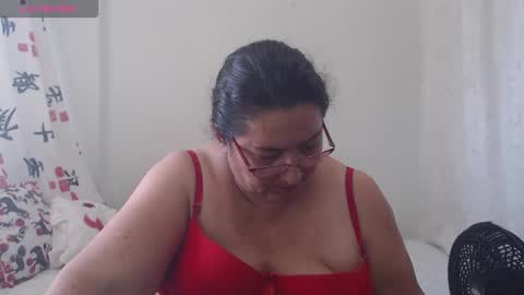 Karina online show from 10.21.25