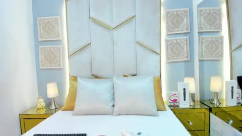 karinaacox online show from 04.04.26