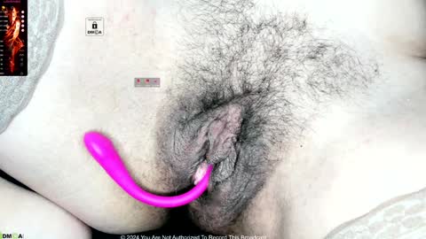 Snapshot of karinabrando chatting on 01.07.25 karinabrando online show from 01.07.25