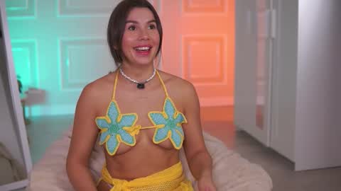 Karina online show from 12.22.25