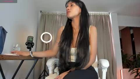 Snapshot of karinnixx chatting on 02.24.26 Karin online show from 02.24.26