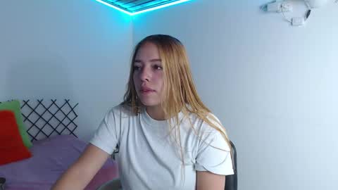 Karla online show from 09.23.25