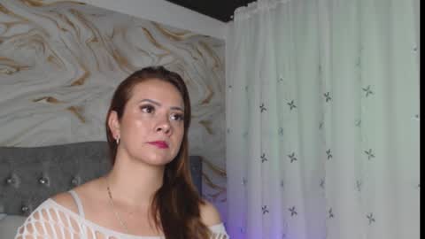 karla ferrer online show from 11.23.25