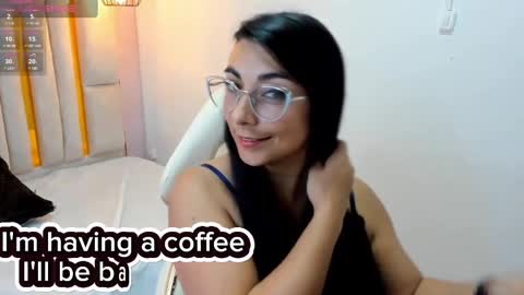 Snapshot of karla_hernandez chatting on 01.15.25 Karla online show from 01.15.25