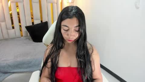 Snapshot of karla_hernandez chatting on 02.05.25 Karla online show from 02.05.25