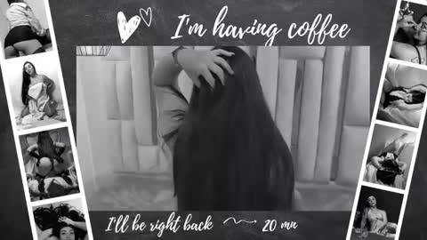 Snapshot of karla_hernandez chatting on 09.10.25 Karla online show from 09.10.25