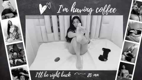 Snapshot of karla_hernandez chatting on 09.22.25 Karla online show from 09.22.25