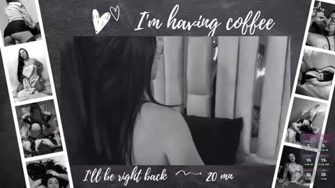 Snapshot of karla_hernandez chatting on 12.15.25 Karla online show from 12.15.25