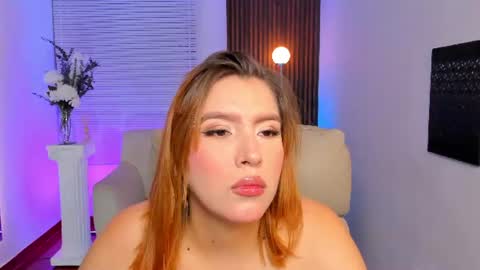 Snapshot of karla_hill_28 chatting on 07.23.26 Karlita online show from 07.23.26