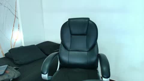 karla_hilton1 online show from 02.21.26