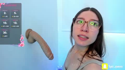 Snapshot of karla_honey_ chatting on 06.19.26 Karla online show from 06.19.26