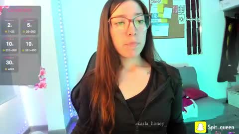 Snapshot of karla_honey_ chatting on 07.15.26 Karla online show from 07.15.26