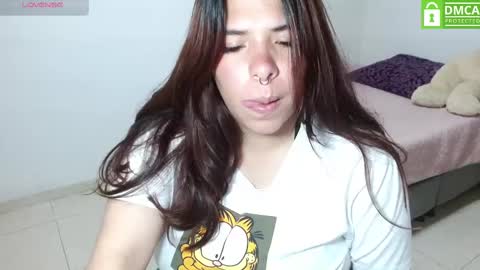 Snapshot of karlathompson chatting on 10.30.25 Karla online show from 10.30.25