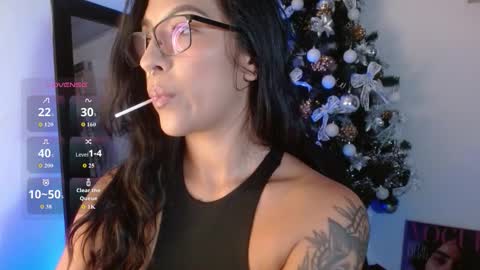 Snapshot of karlavittar chatting on 11.14.25 karlavittar online show from 11.14.25