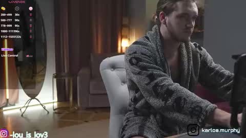 Karlos and Louis online show from 11.18.25