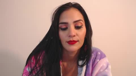 Snapshot of karlota_hank chatting on 12.23.24 Karlis online show from 12.23.24