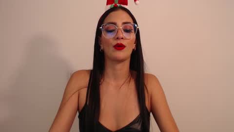 Snapshot of karlota_hank chatting on 12.24.24 Karlis online show from 12.24.24