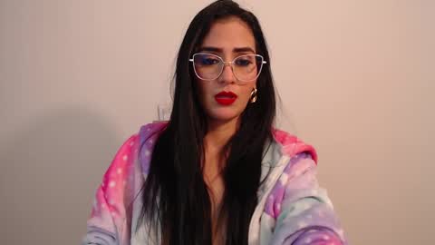 Snapshot of karlota_hank chatting on 12.27.24 Karlis online show from 12.27.24