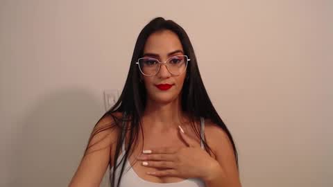Snapshot of karlota_hank chatting on 01.10.25 Karlis online show from 01.10.25