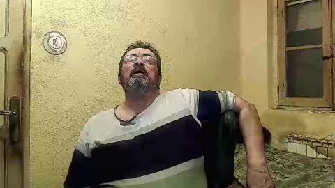 Snapshot of karlpal chatting on 02.26.26 karlpal online show from 02.26.26