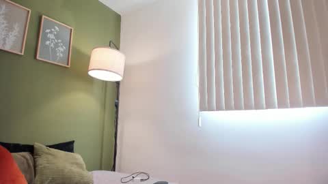 Karlye online show from 10.08.25