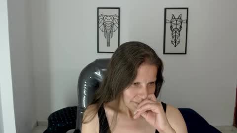 KARLYE online show from 12.17.24