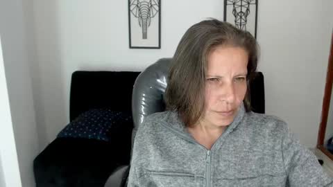 KARLYE online show from 12.28.24