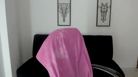 KARLYE online show from 01.30.25