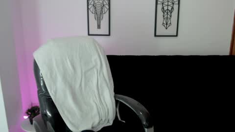 KARLYE online show from 02.07.25