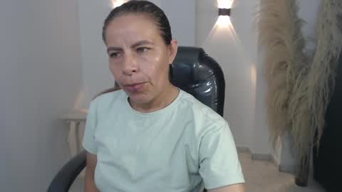 KARLYE online show from 12.20.25