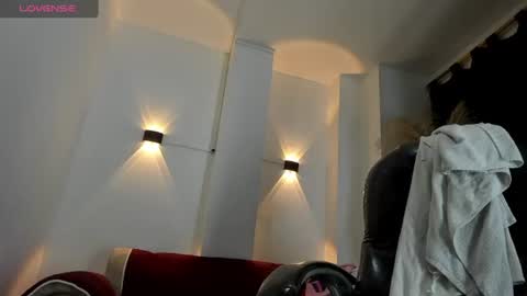 KARLYE online show from 07.12.26