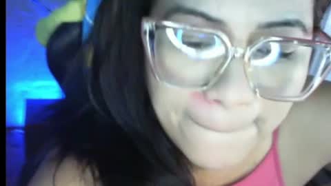 Snapshot of karol0022 chatting on 12.15.25 karol0022 online show from 12.15.25