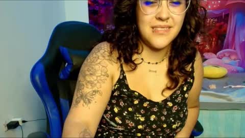    online show from 09.25.25